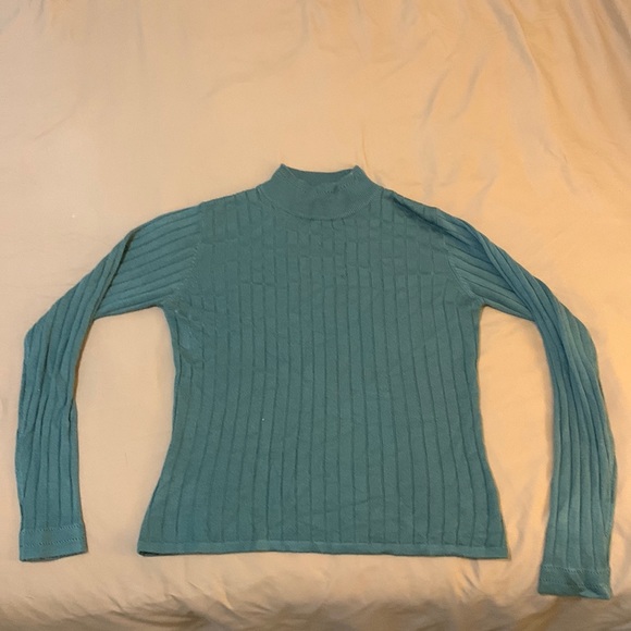 Green Knit Turtleneck - Picture 1 of 5